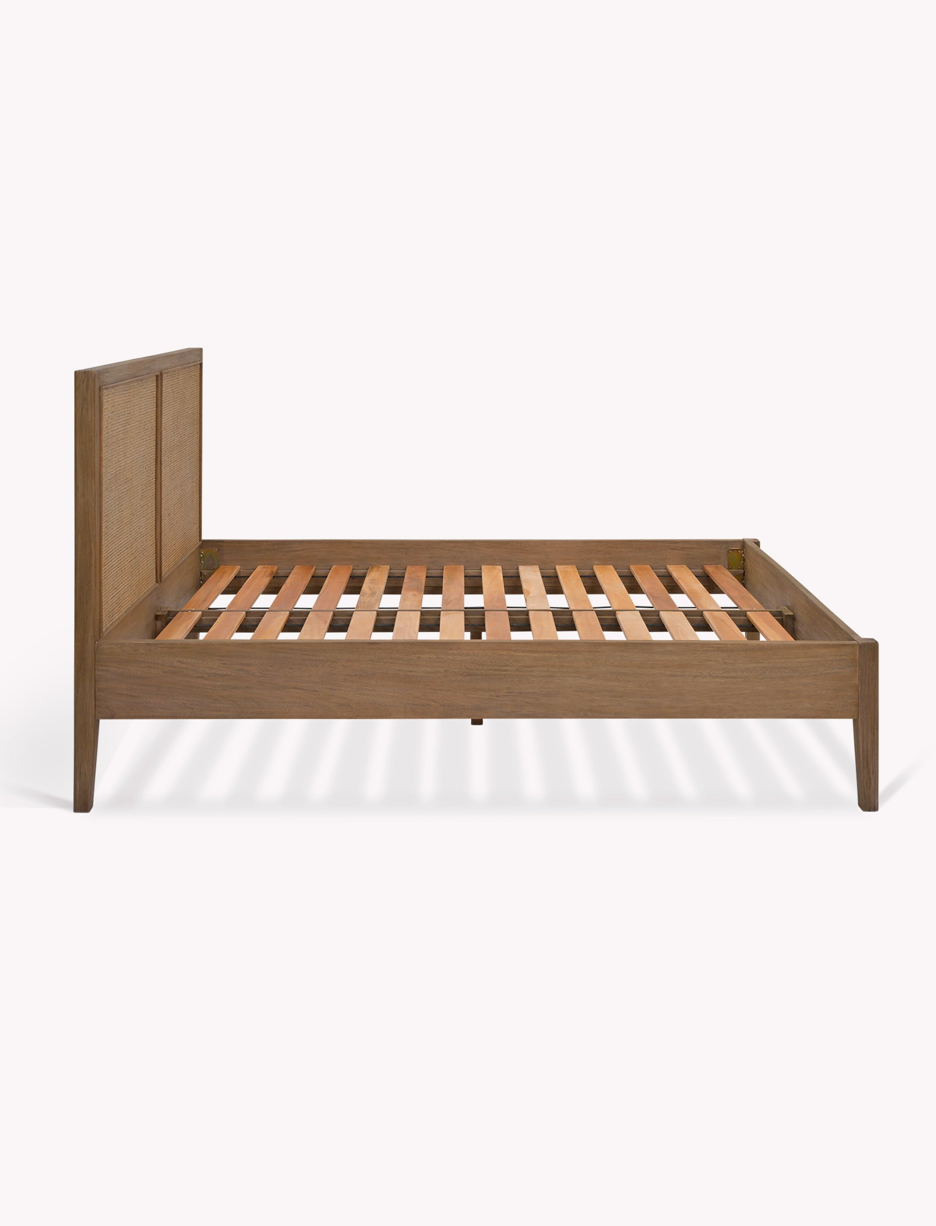 Chesterton King Bed