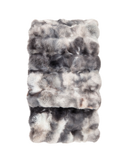 Load image into Gallery viewer, Marshmallow Marble Rabbit Faux Fur Throw Premium
