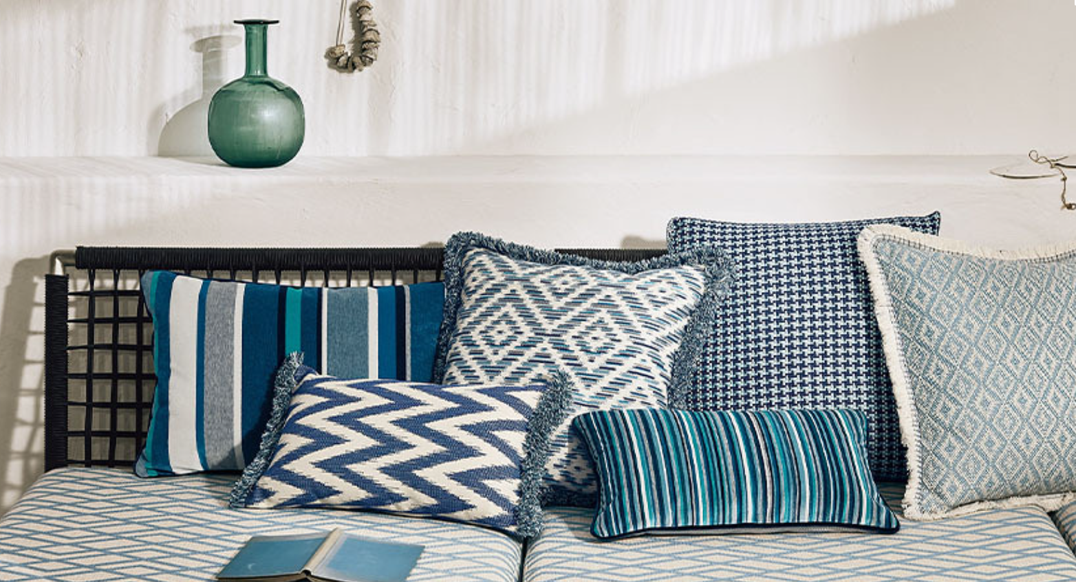 Kamali Outdoor Cushion Romo
