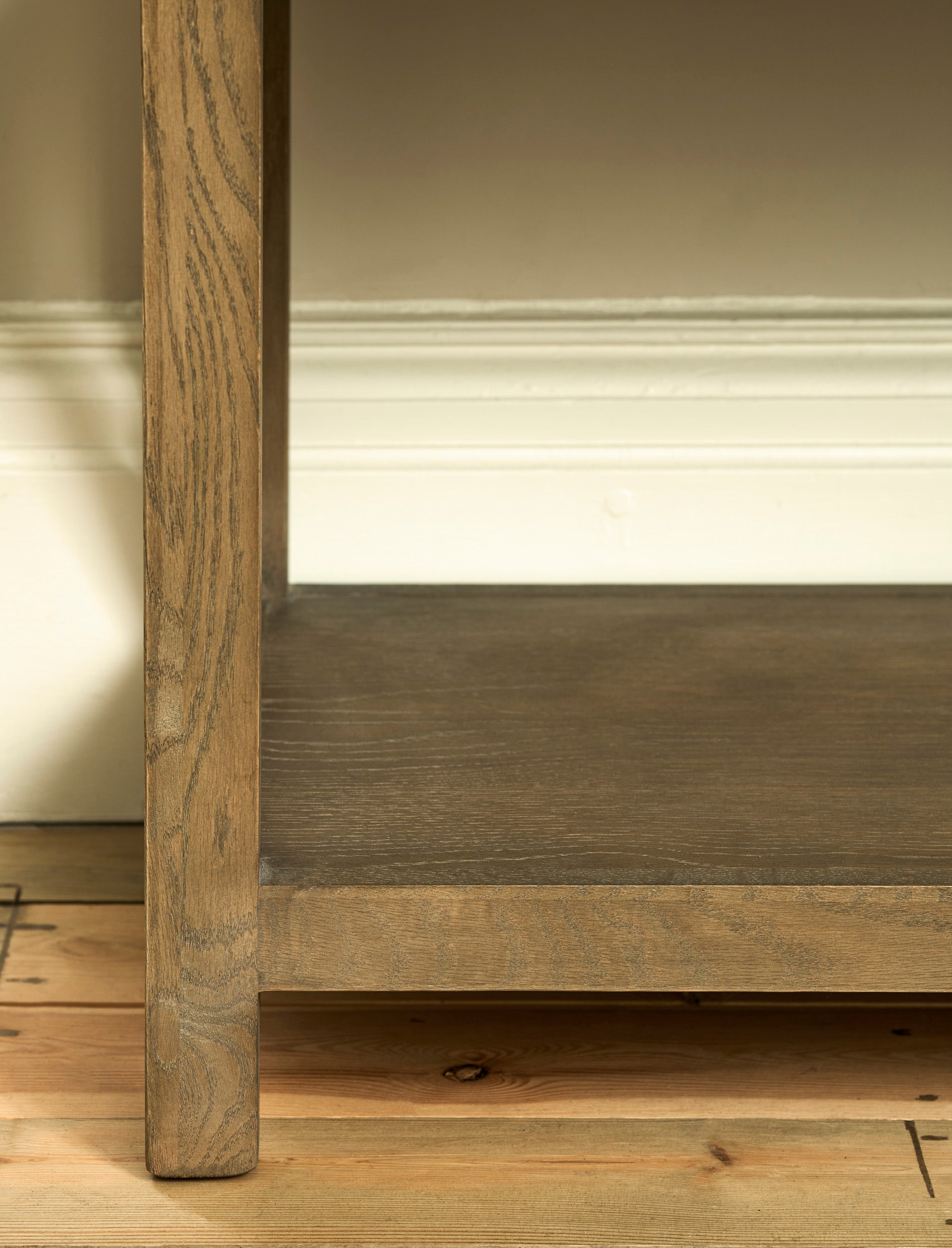 Oldford Bookshelf