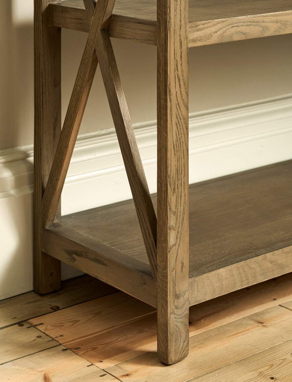 Oldford Bookshelf