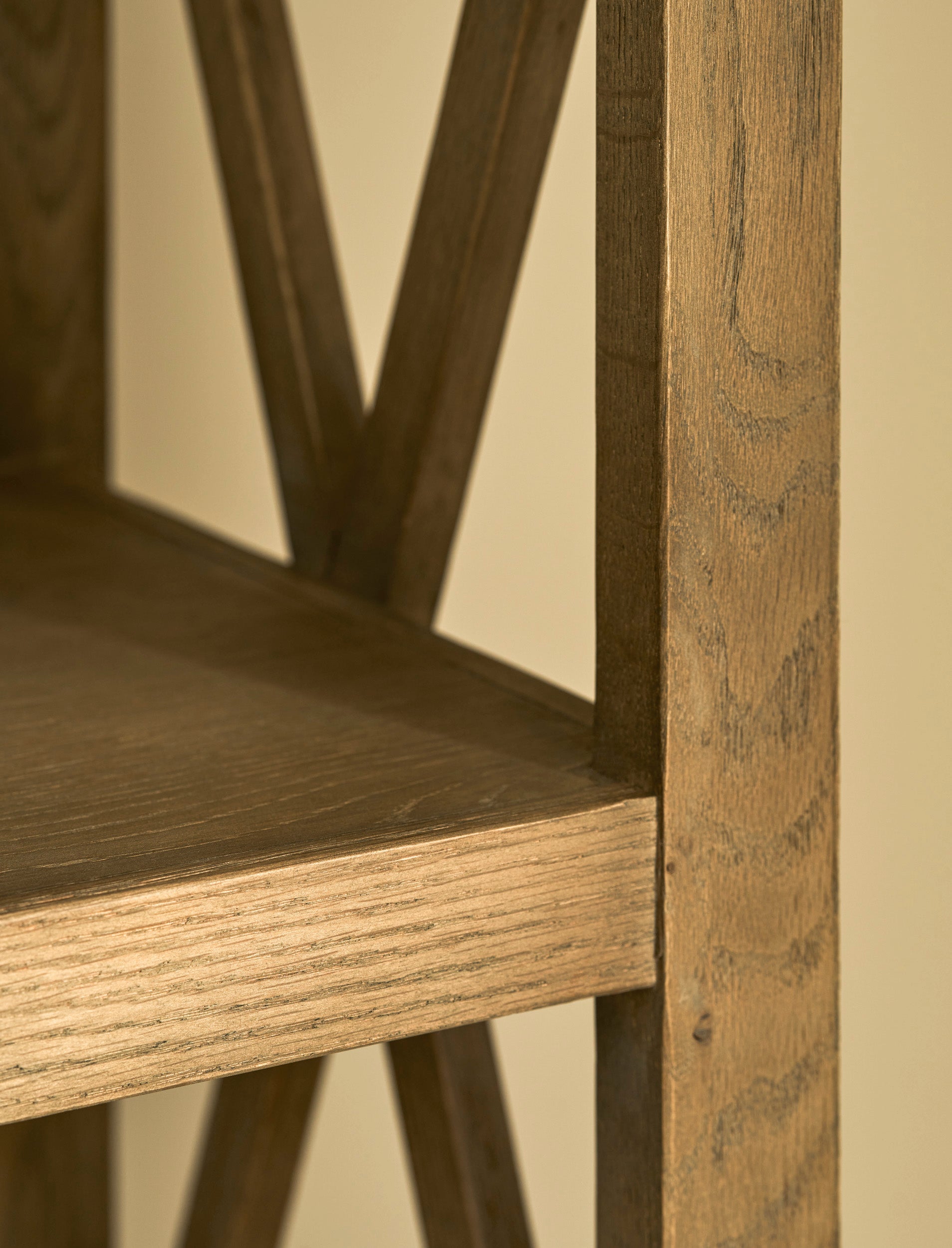 Oldford Bookshelf