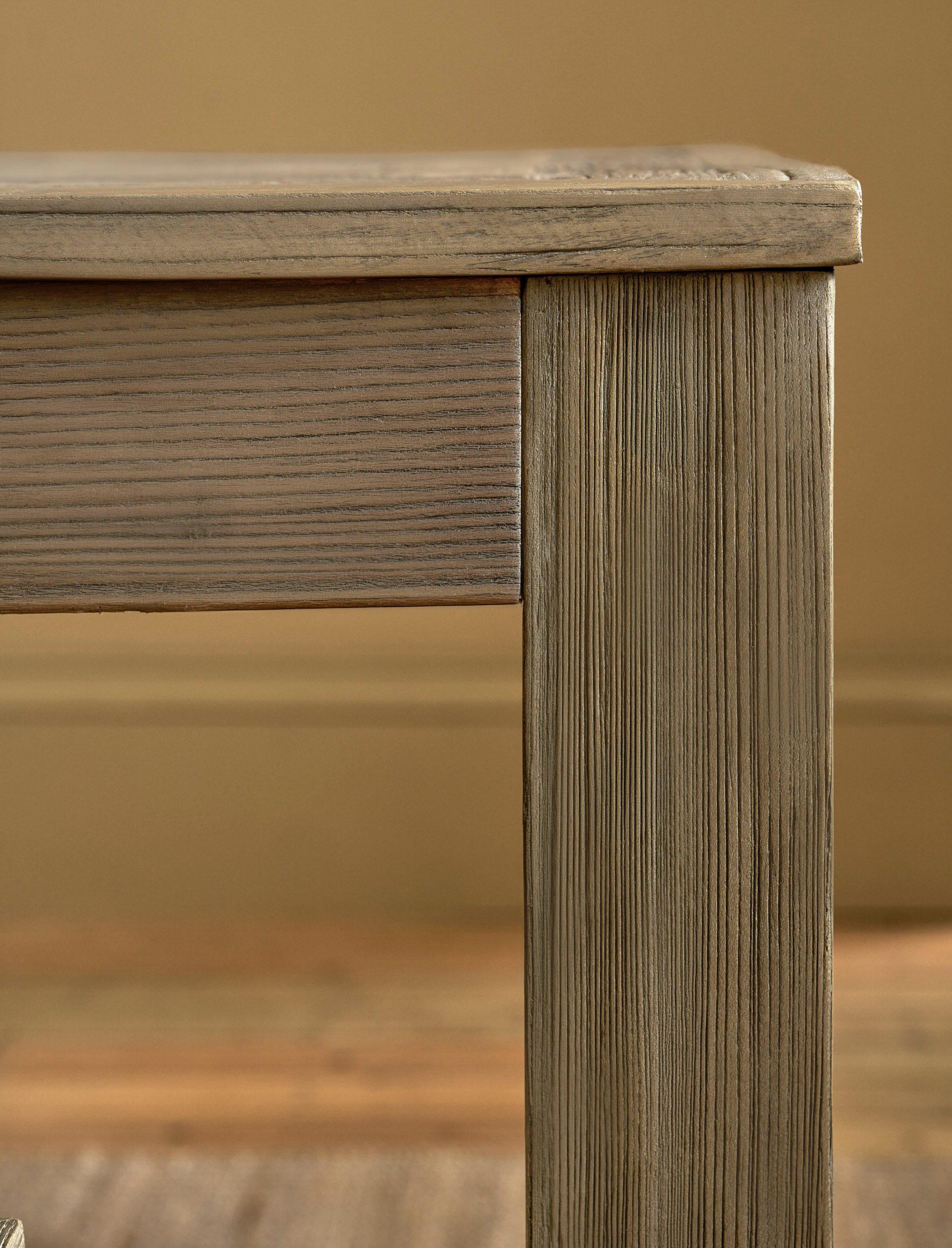 Oldford Dining Table