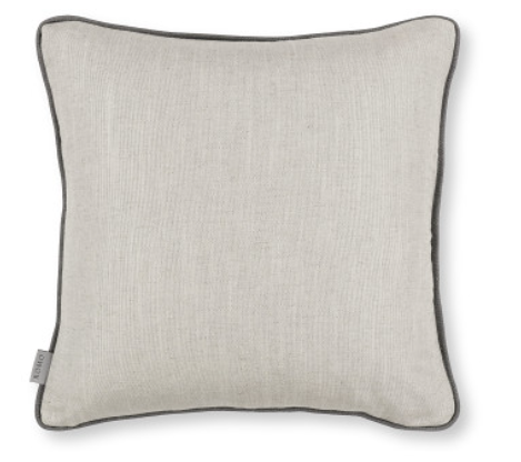 Odelia Cushion Romo