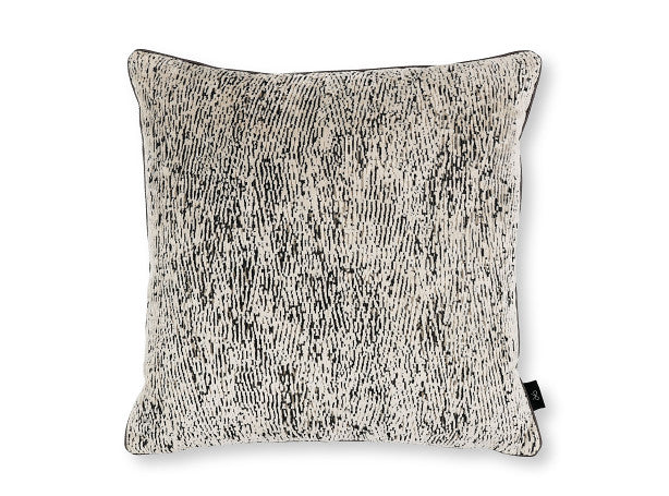 Ashi Cushion Avocet Jacquard Velvet Black Edition
