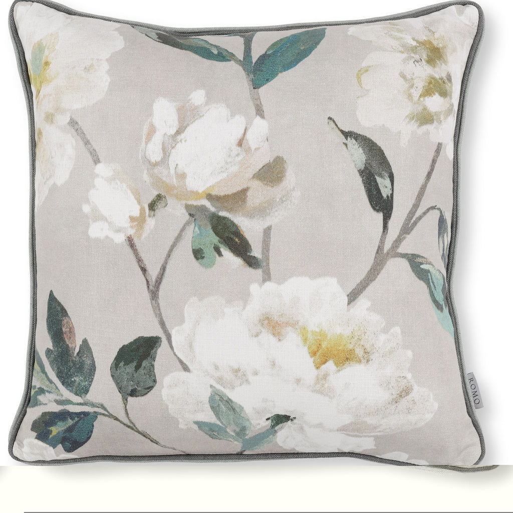 Odelia Cushion Romo