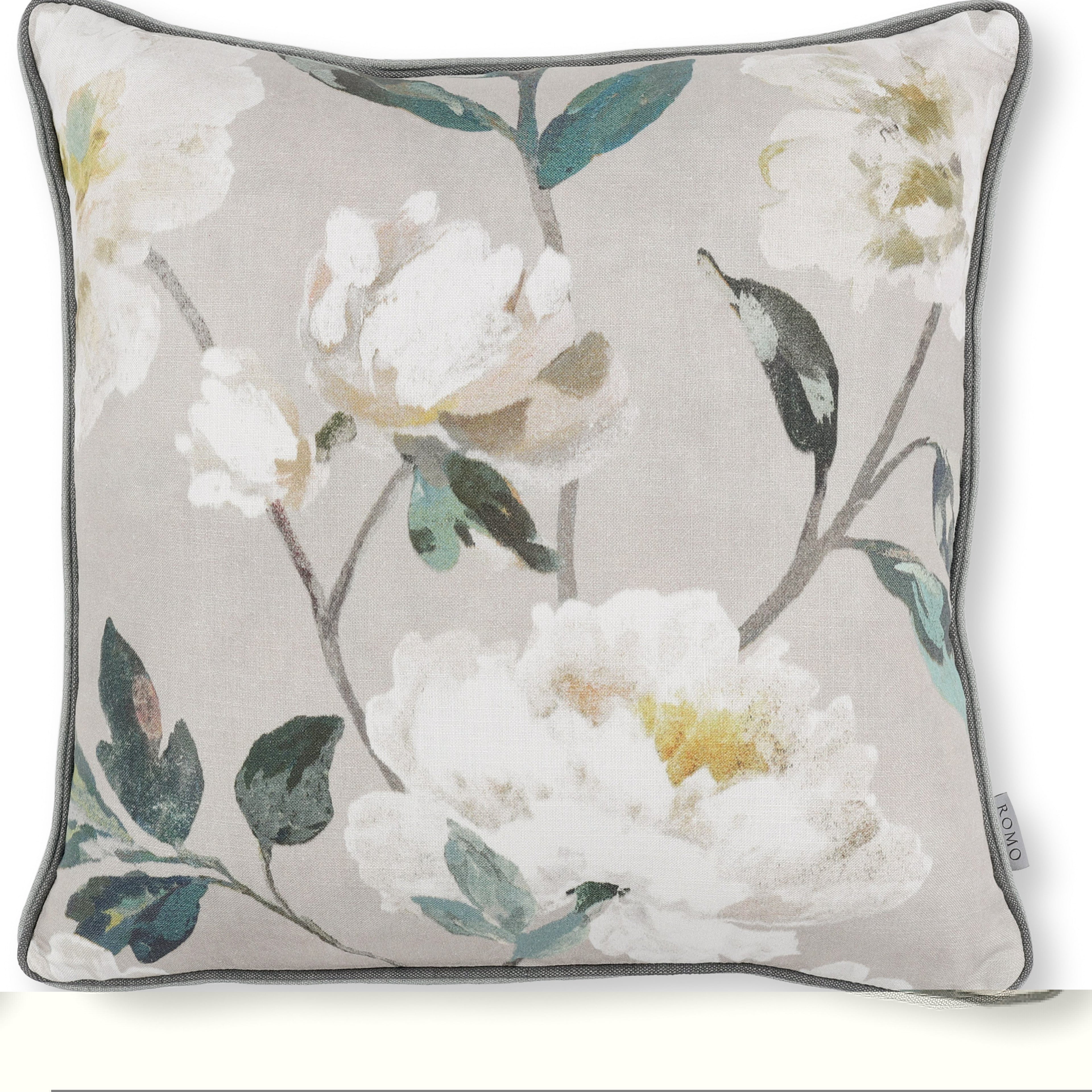 Odelia Cushion Romo