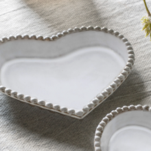 Load image into Gallery viewer, Beaded Heart Plate (3pk)
