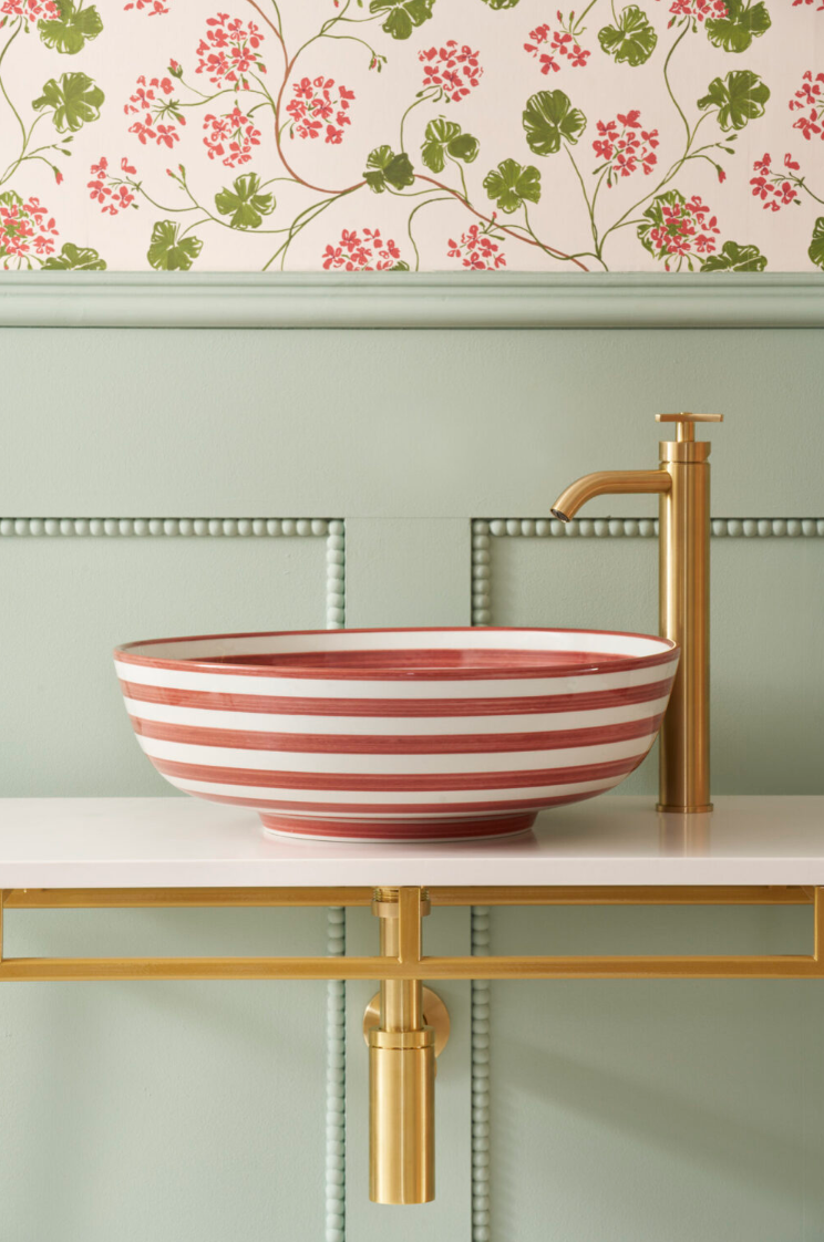 Margot – Terracotta Red basin