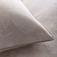 Load image into Gallery viewer, Wedgwood Waterlily Duvet Set Natural
