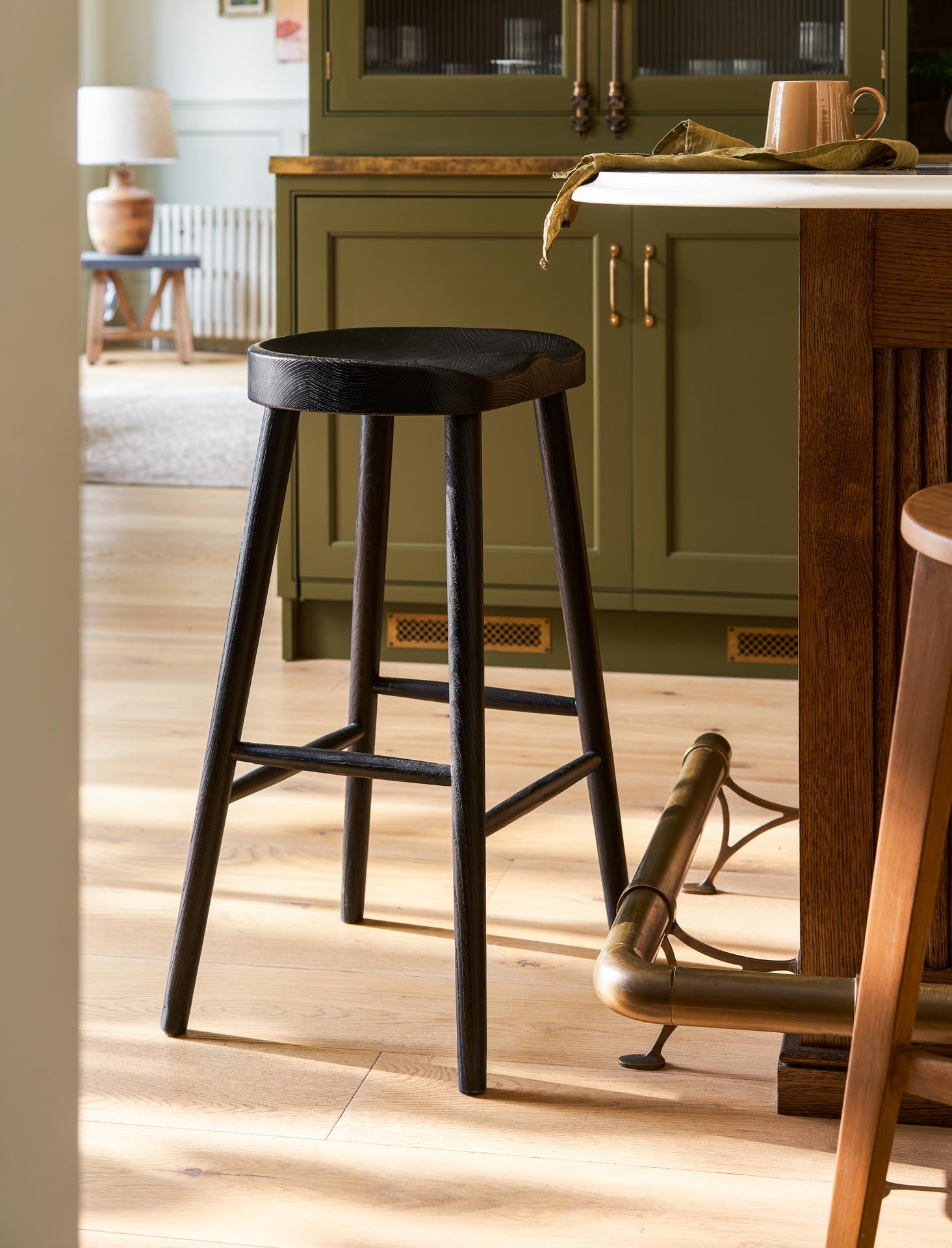 Lilley Bar Stool Elm Wood