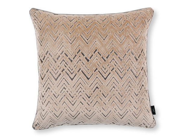 Zola Cushion Jacquard Velvet Black Edition