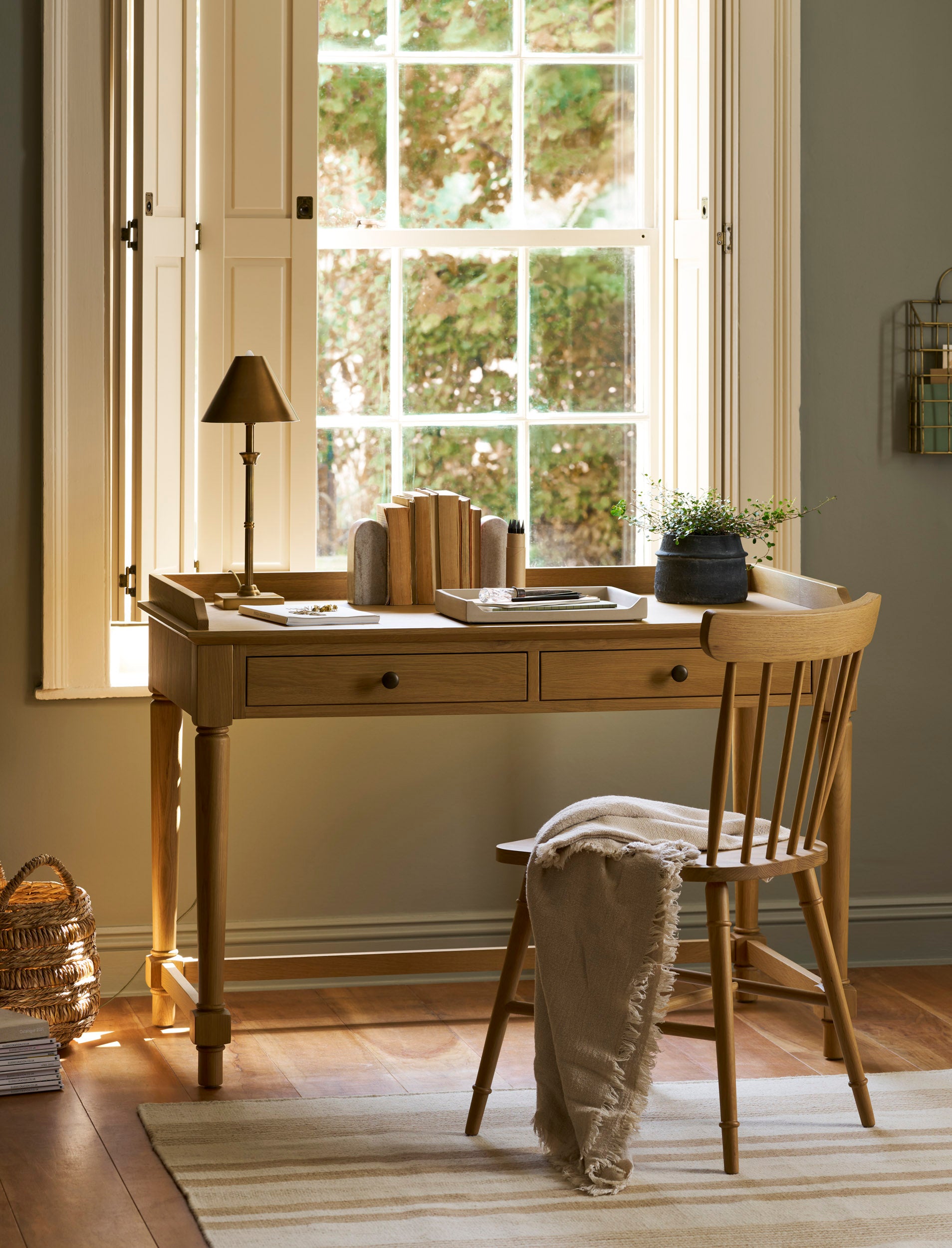 Oakworth Desk