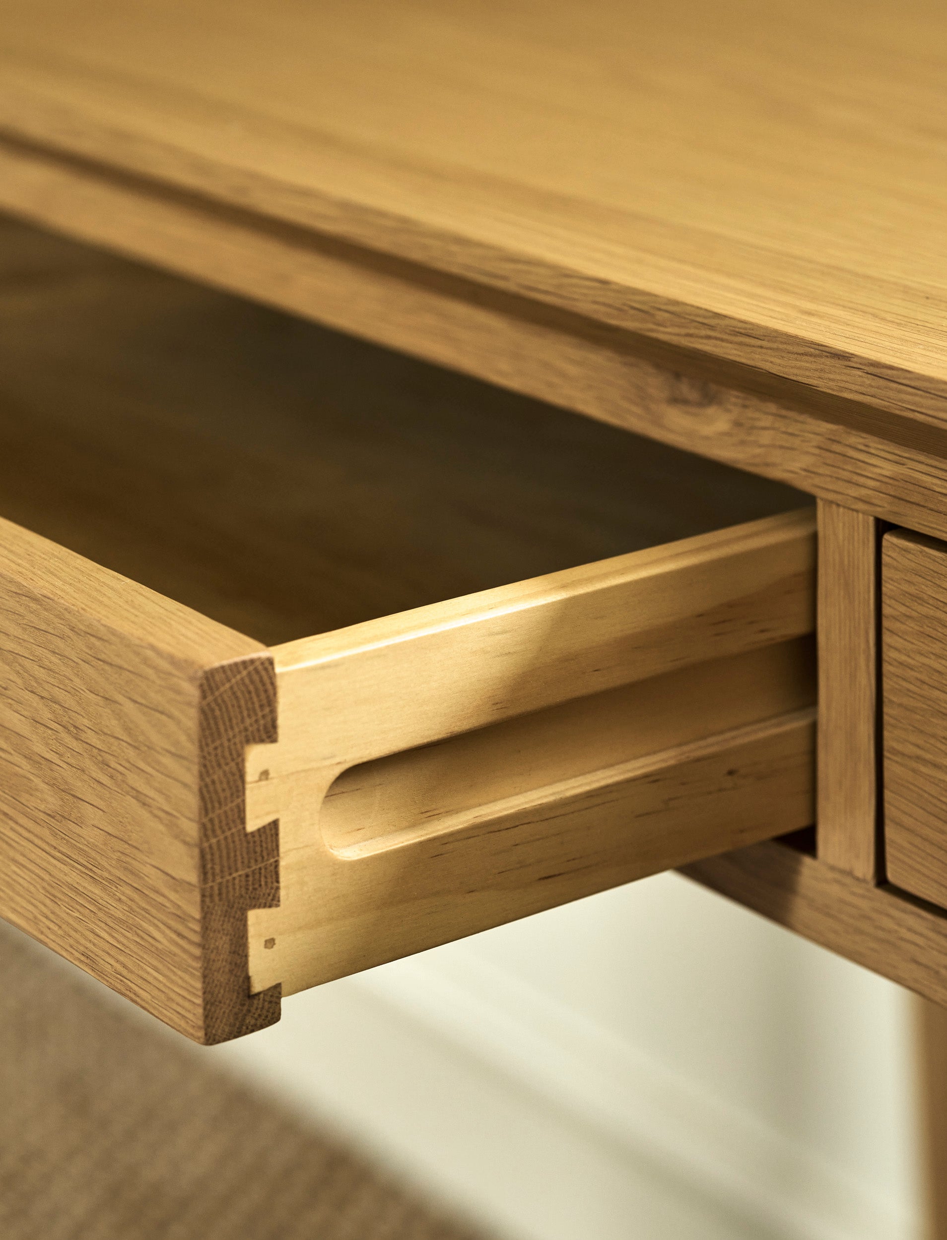Oakworth Desk