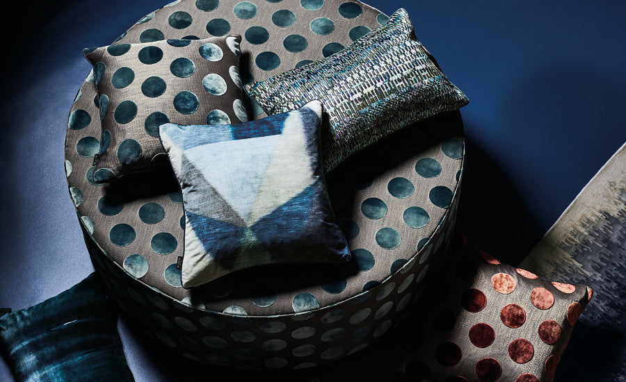 Nuala Cushion Jacquard Velvet Black Edition